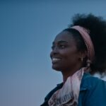 ليسجل المشاركة الثانية لمخرجته بالمهرجان فيلم سماء بلا أرض بمسابقة نظرة ما في مهرجان كان السينمائي الدولي