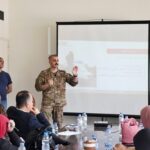 “خالد عياد ينظم ورشة عمل للتوعية من الألغام برعاية إعلامية وعسكرية”