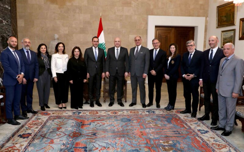 وفدٌ من تجمّع رجال وسيّدات الأعمال RDCL يزور رئيس الجمهوريّة