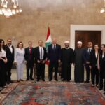 الرئيس عون استقبل النائب حيدر ناصر على رأس وفد: ثقافة المواطنة يجب ان تسود في لبنان وعلينا البناء على نجاح اللبنانيين في الخارج