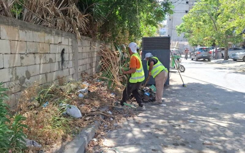 بلدية صيدا: مجموعة معطي غروب تواصل مبادراتها الإنمائية والخدماتية بتأهيل وتزفيت في حي التعمير وتنظيف وكنس الشوارع والوسطيات في حي الوسطاني